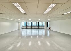 Tung Centre (D1), Office #498362121